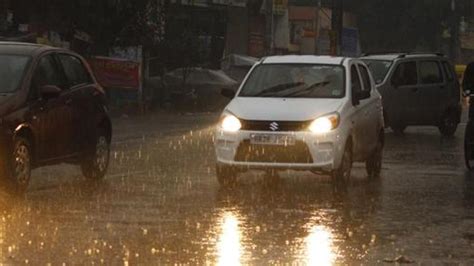 City witnesses heavy rain, hail, severe weather likely today - Hindustan Times