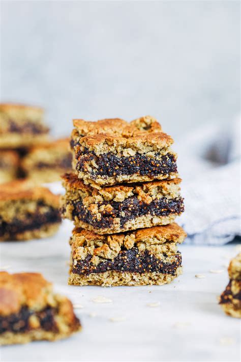 Oatmeal Fig Bars - Making Thyme for Health