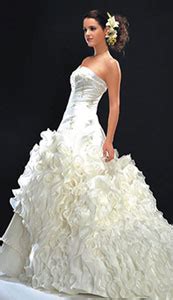 Santa Clarita Wedding Dress Dry Cleaners and Presevation