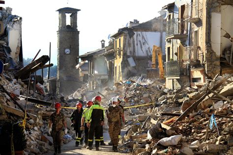 Terremoto del 2016, le vacue promesse di Giorgia Meloni: "Facciamo ...