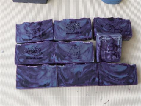 Shiomama's Handmade Soap: Purple Gromwell Indigo Naturalis Soap