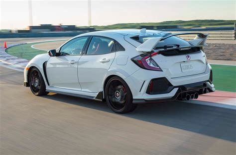 2017 Honda Civic Type R Review: Driving the Most Powerful U.S. Honda Ever