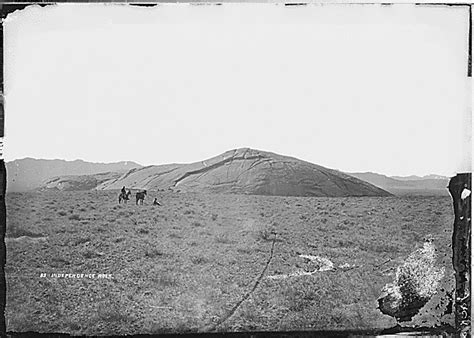 16 Iconic Landmarks on the Oregon Trail - OldWest