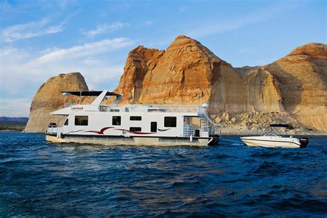 2019 Houseboats | Promenade en bateau, Vacances, Voyage moto