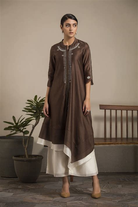 Fabric Material: Chanderi Material Composition: 100 % Silk Care: Dry Clean Only | Tunic designs ...