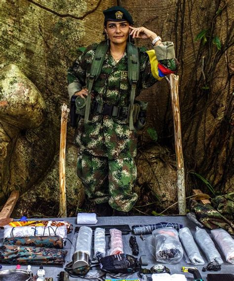 Colombia FARC Female Fighters Guerrillas Photos