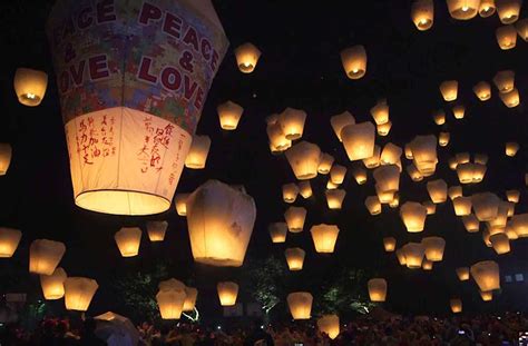 Pingxi Sky Lantern Festival (05 to 11 Feb 2023),Taipei,