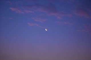 Moon sky. | Purple, pink, blue and a dash of gray. I so wish… | Flickr