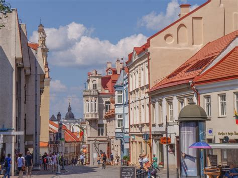 Wilno. Miasto, które jest bliżej niż myślisz - Osiem stóp