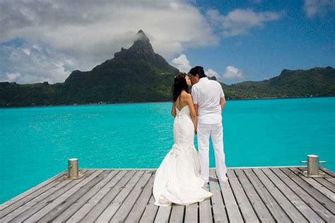 Exotic Places: Bora Bora weddings