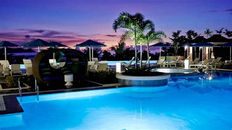 Guam Hotel Outdoor Swimming Pool | LOTTE Hotel Guam Facilities