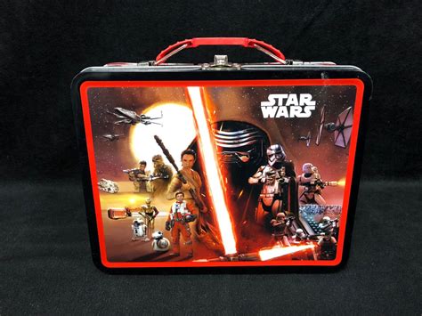 VINTAGE STAR WARS TIN LUNCH BOX