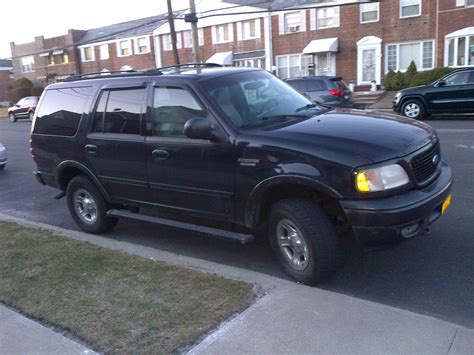 Troubleshoot ford expedition 2000