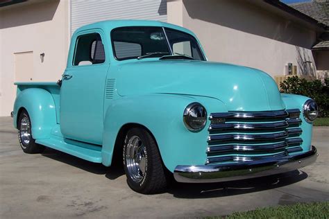 1953 Chevrolet Pickup - Information and photos - MOMENTcar