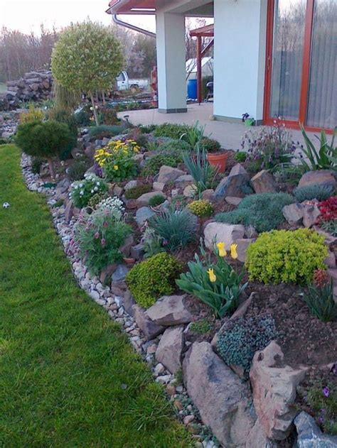 The Best Rock Landscaping Ideas For Front Of House 2022