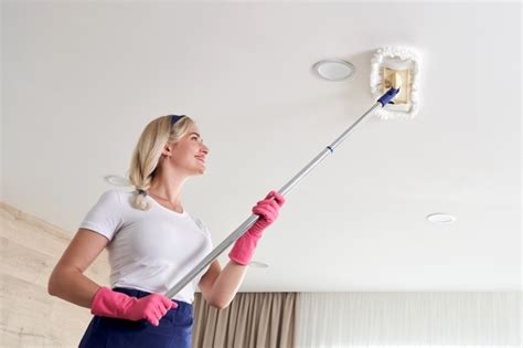 Steam Clean Popcorn Ceiling | Shelly Lighting