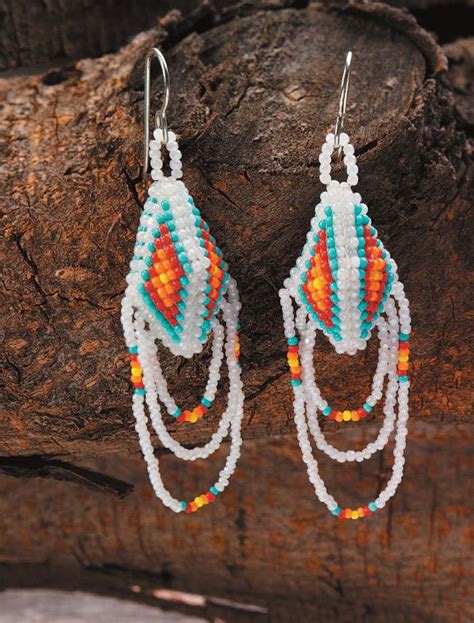 Native American Beadwork: 4 Free Beading Patterns | Interweave