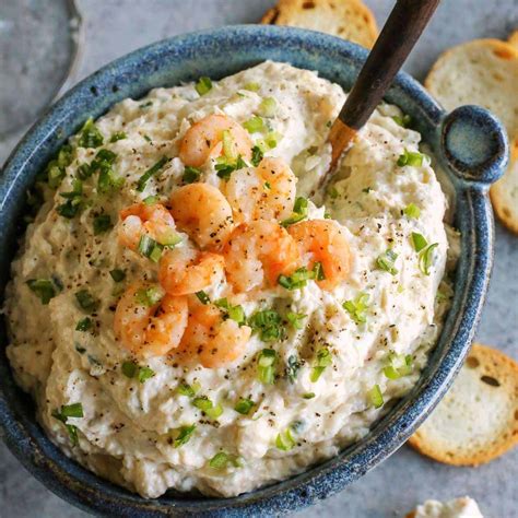 Creamy Shrimp Dip Recipe (Ready in 15 Minutes!)