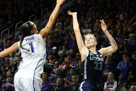 Final Score: UConn Women’s Basketball Grinds Out Victory Over Kansas ...