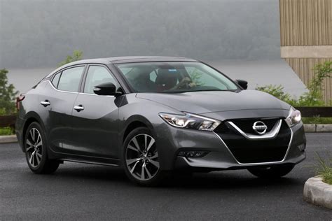 2016 Nissan Maxima Platinum Review