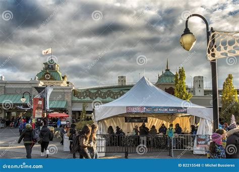 La Ronde Halloween Ticketting Editorial Stock Photo - Image of fest, entertainment: 82215548