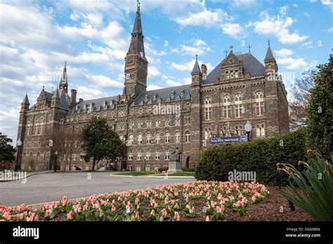 Georgetown University, Healy Hall, Washington DC, USA Stock Photo - Alamy