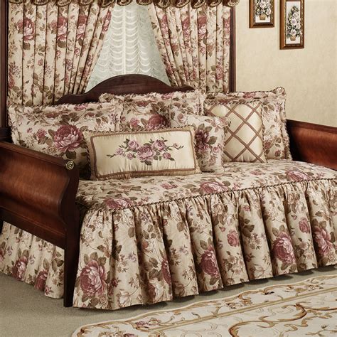 Floral daybed bedding sets - Hawk Haven