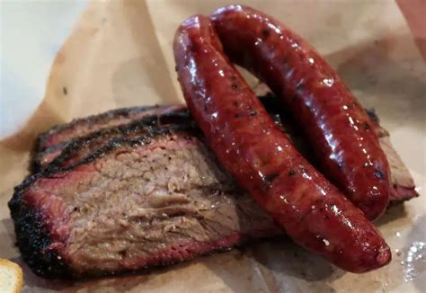 12+ Best BBQ In Austin Texas To Taste The Smoky Goodness (For 2023)