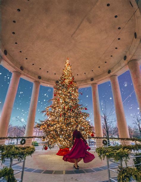 11 Magical Things to do in Washington DC at Christmas Time