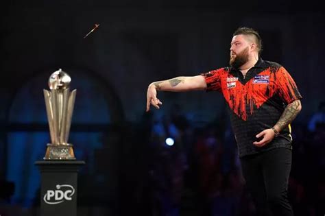 Nine-dart hero Michael Smith destroys Van Gerwen to win World Darts Championship - Daily Star