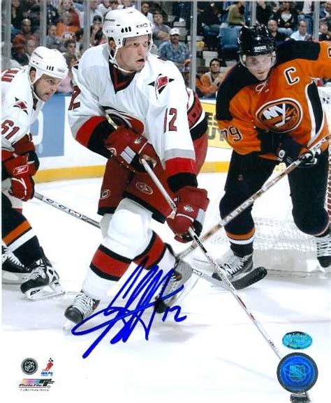 Eric Staal autographed 8x10 Photo (Carolina Hurricanes 2006 Stanley Cup Champion)