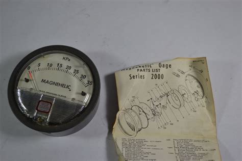 Dwyer 2000-35KPA Pressure Gauge 0-35KPa ! NEW ! - Industrial Automation ...