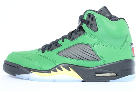 AuthentKicks | Air Jordan 5 Retro Apple Green ‘Oregon’