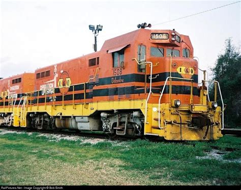 LDRR 1508 Louisiana & Delta Railroad EMD CF7 at New Iberia, Louisiana ...