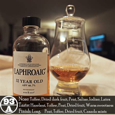 Laphroaig 32 Review - The Whiskey Jug