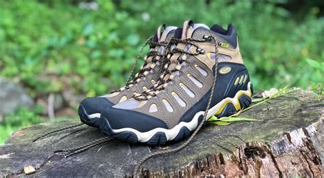 Oboz Sawtooth Mid BDry Waterproof Hiking Boots Review