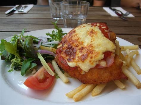 Chicken Parmigiana - 3 Degrees, QV | Chicken Parmigiana - 3 … | Flickr