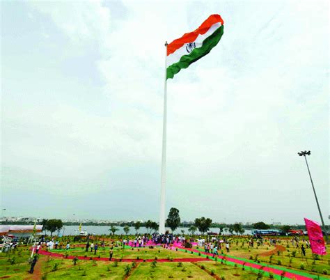 Biggest national flag flies in Hyderabad