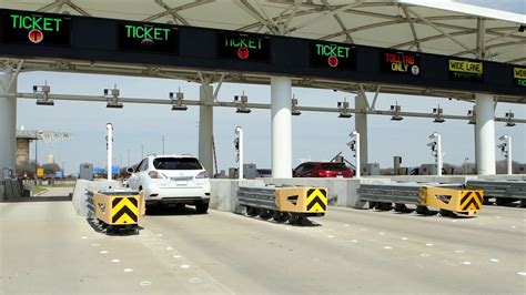DFW Airport Prepaid Parking - Tolltag - YouTube