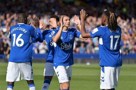 Everton FC Team News, Fixtures & Results 2023/2024 | Premier League