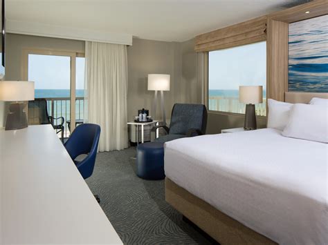 Business Hotels in Melbourne FL | Crowne Plaza Melbourne-Oceanfront