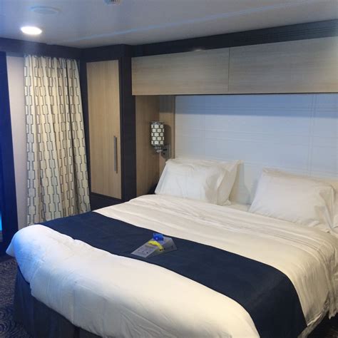 Large Interior Stateroom with Virtual Balcony, Cabin Category SL, Anthem of the Seas