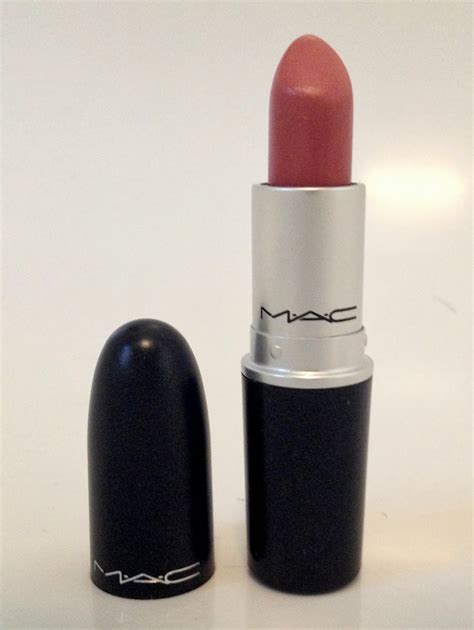 H O L L Y L U C Y: MAC Faux Lipstick