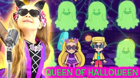 Diana and Roma Sing Along Music Video! "Queen of Halloween" with Lyrics ...