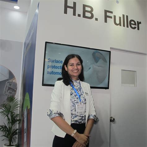 HB Fuller shows Swiftmelt 1401-1 at LabelExpo