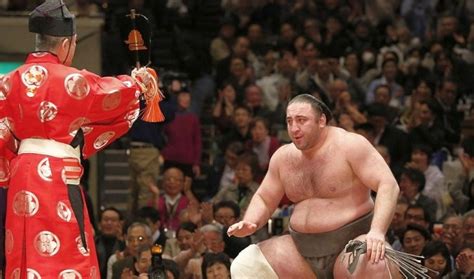 Georgian sumo wrestler wins historic Emperor’s Cup in Japan - GeorgianJournal