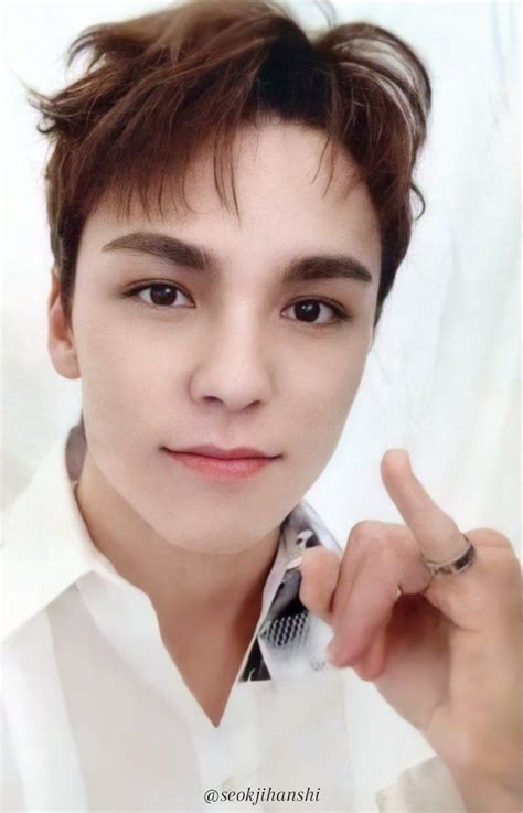 Pin by Arlette on KPOP | Vernon seventeen, Vernon hansol, Vernon