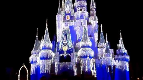 Magic Kingdom Cinderella Castle Christmas Lights Walt Disney World - YouTube