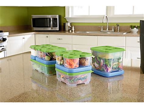 Master Lunch Organization with Rubbermaid Lunchblox and Fasten+Go | Bicultural Mama