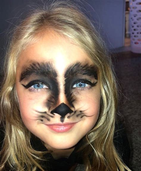 Halloween girl makeup- Werewolf 🐺 | Girl halloween makeup, Halloween makeup for kids, Werewolf ...